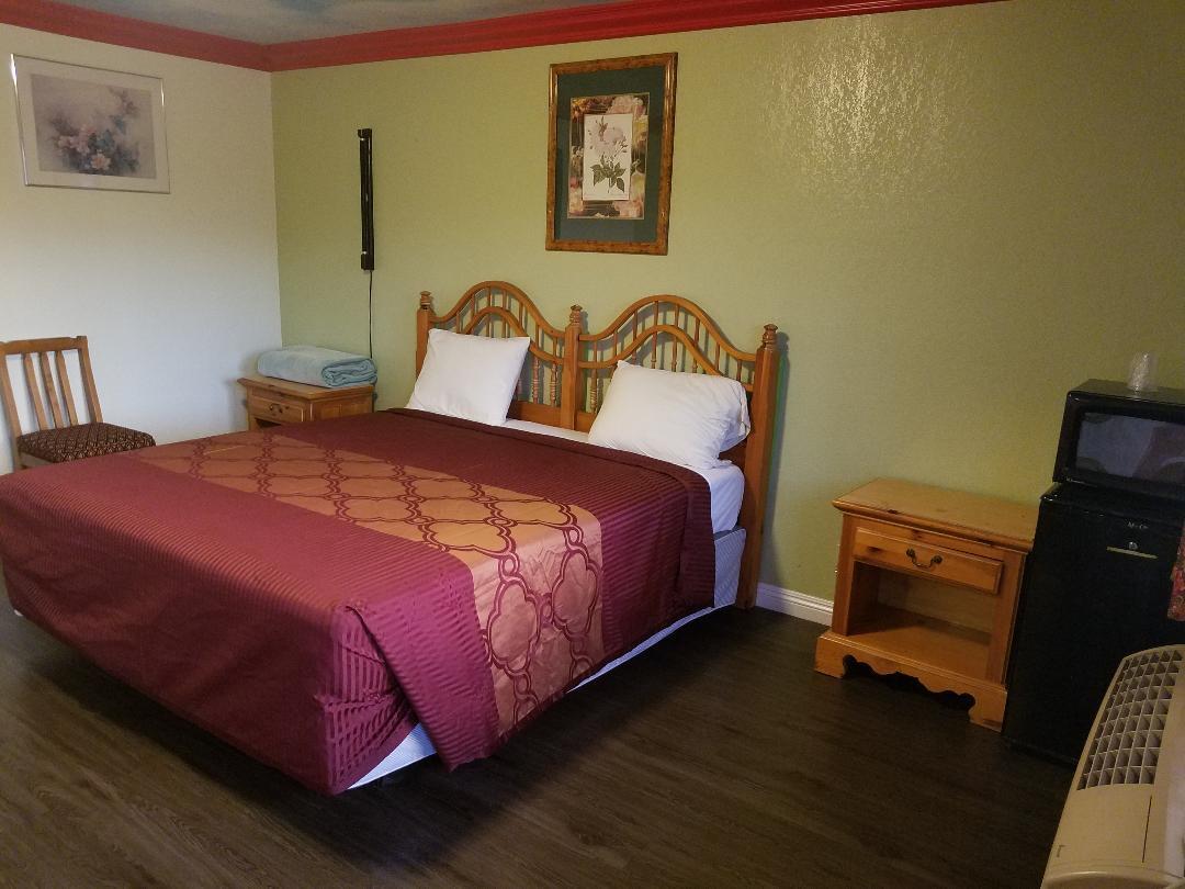 Super 7 Motel - Anaheim Packing District & Disneyland Exterior photo